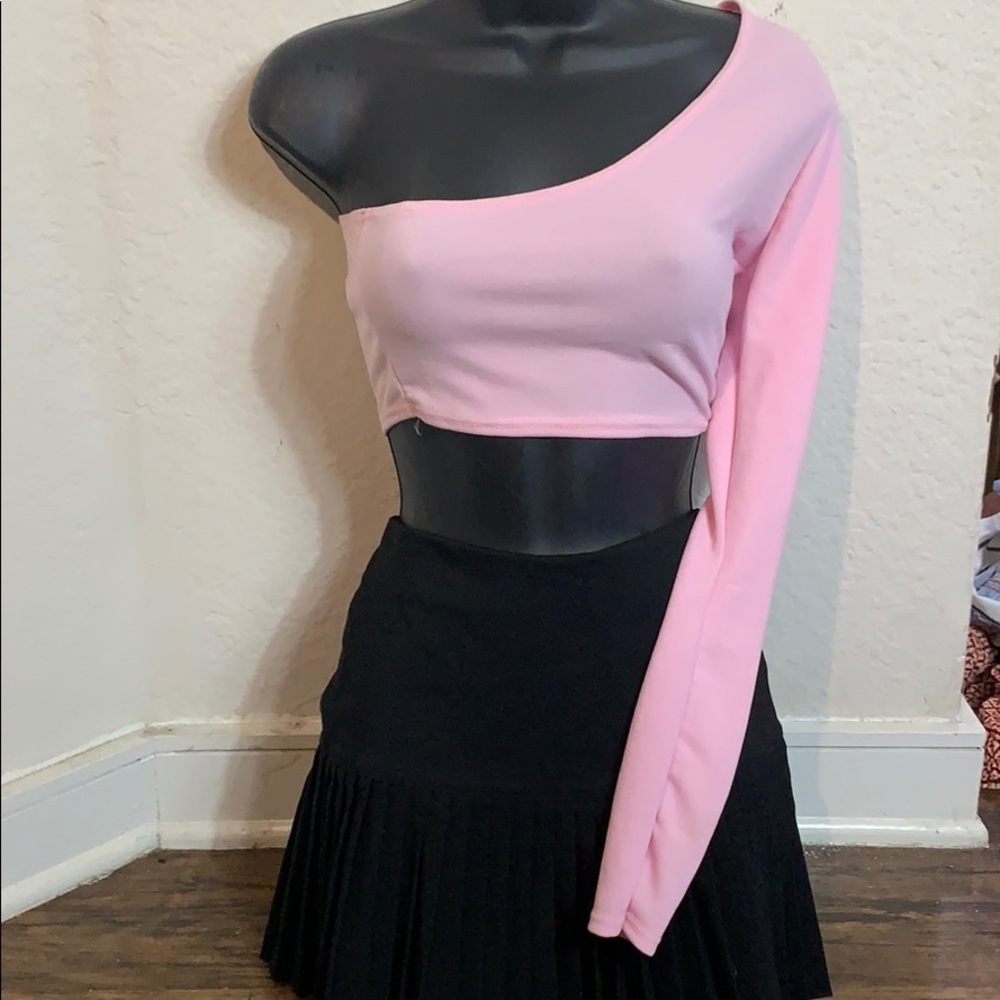 Parisian light pink off the shoulder crop top.